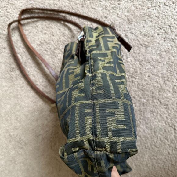 Authentic Fendi zucca monogram tote bag - Picture 3 of 7